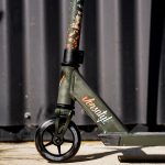 Versatyl Cosmopolitan V2 Scooter - Black