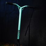 Versatyl Cosmopolitan V2 Scooter - Blue Black