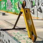 Slamm Assault V6 Roller - Arany