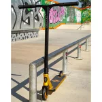 Slamm Assault V6 Roller - Arany