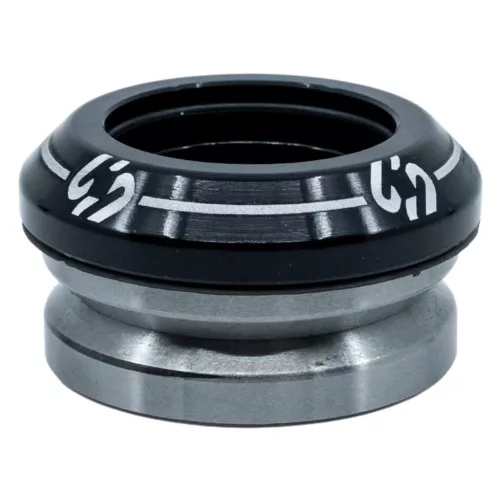 CORE Dash Integrated Headset - Black