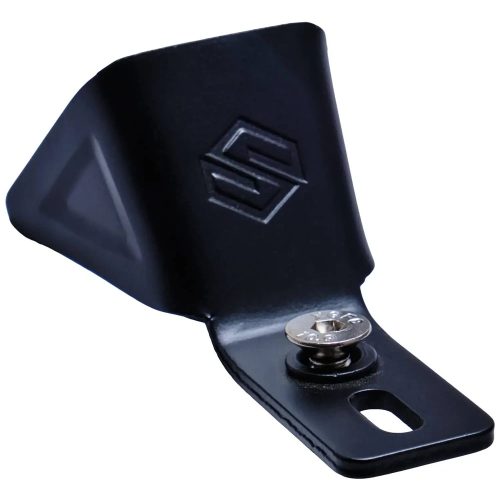 Striker Gravis Pro Fender - Fekete