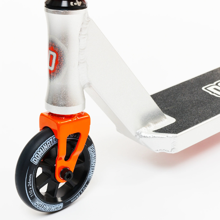 Dominator Sniper 2021 Scooter Silver/Black Ur